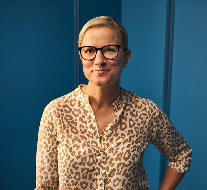 unique-perspectives-hillary-flynn-2396-720x660